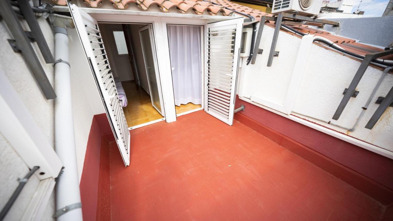 Hostal La Premsa Arenys de Mar Exterior foto